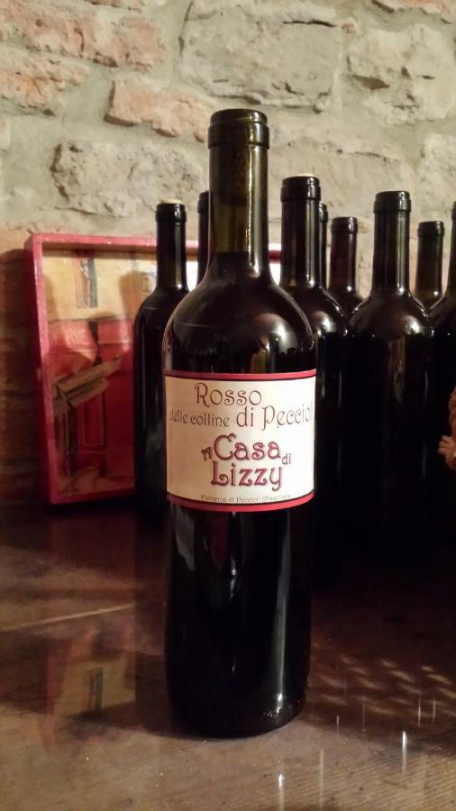 A Casa Di Lizzy B&B Monte Lopio Екстер'єр фото