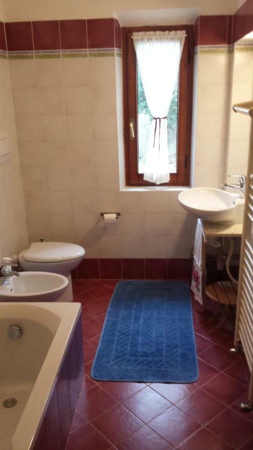 A Casa Di Lizzy B&B Monte Lopio Екстер'єр фото